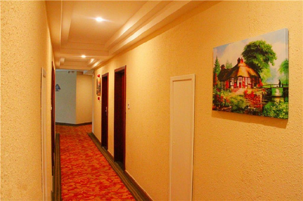 Greentree Inn Shanghai Longwu Road Express Hotel ภายนอก รูปภาพ